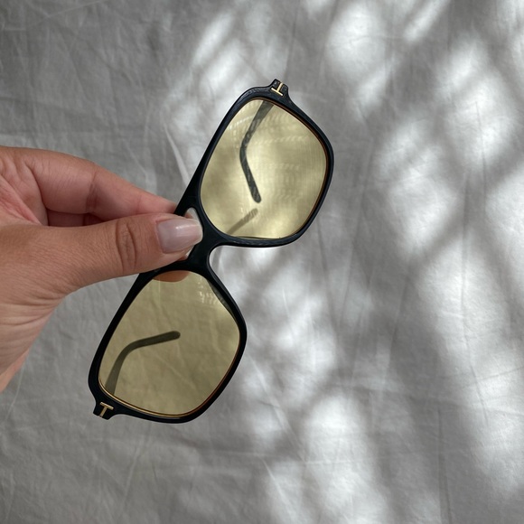 Sunglasses - Picture 6 of 6